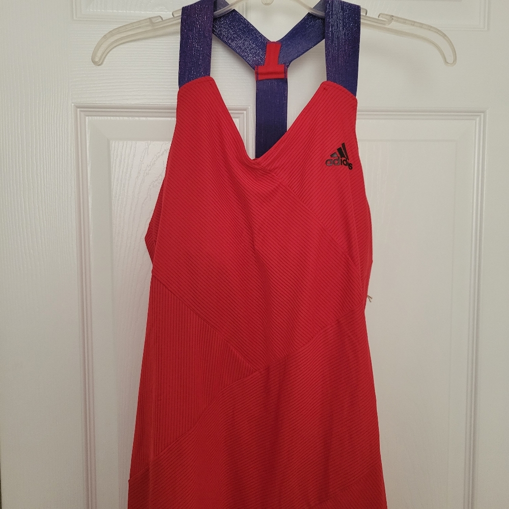 Adidas Primblue Y Tennis Dress in scarlet/black size Large